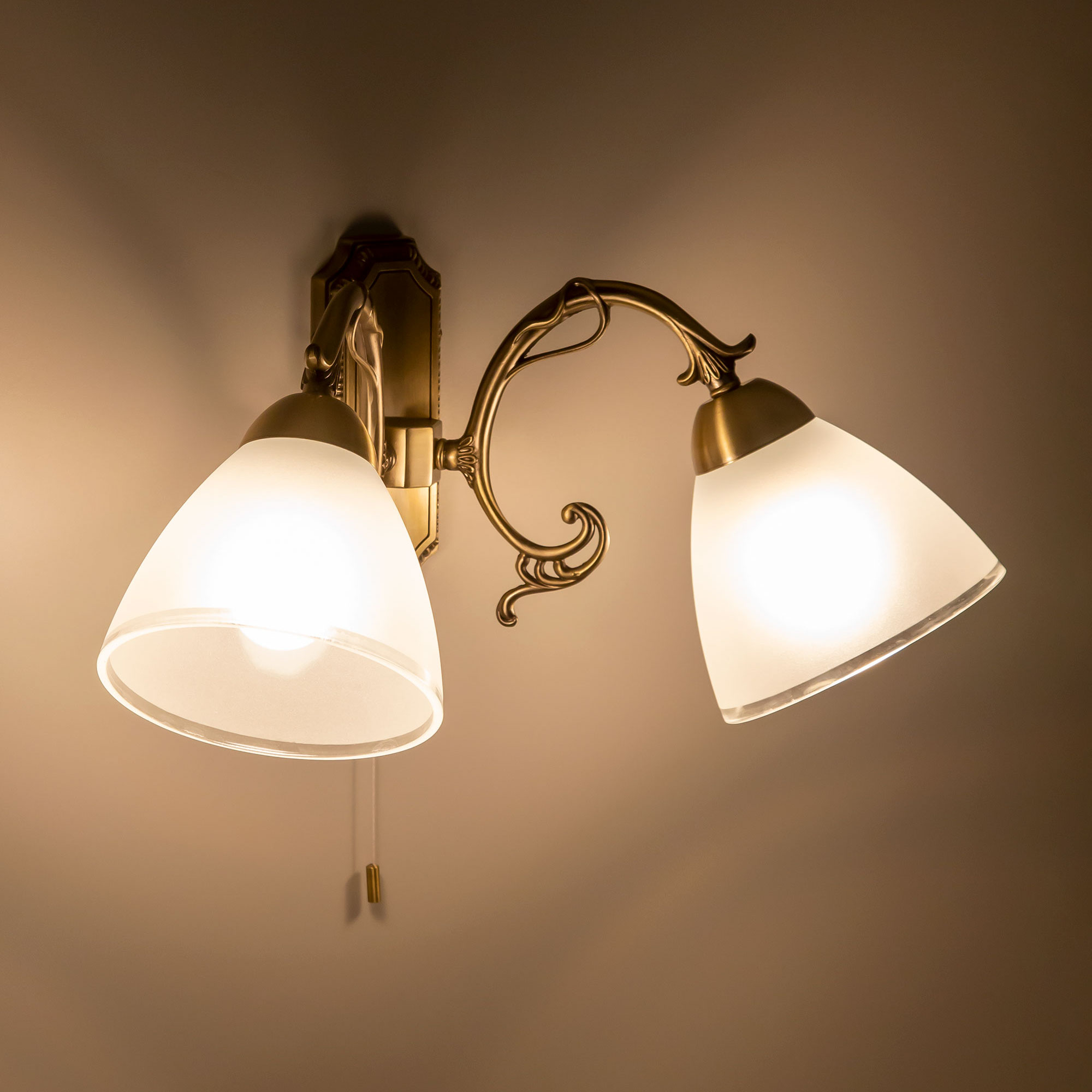 Citilux Латур CL413421 Бра с выключателем Бронза арт. 88685