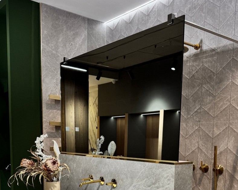 KERMI WALK-IN XB Безрамная стеклянная душевая перегородка WALK-IN с двумя стабилизаторами 90° арт. 57663