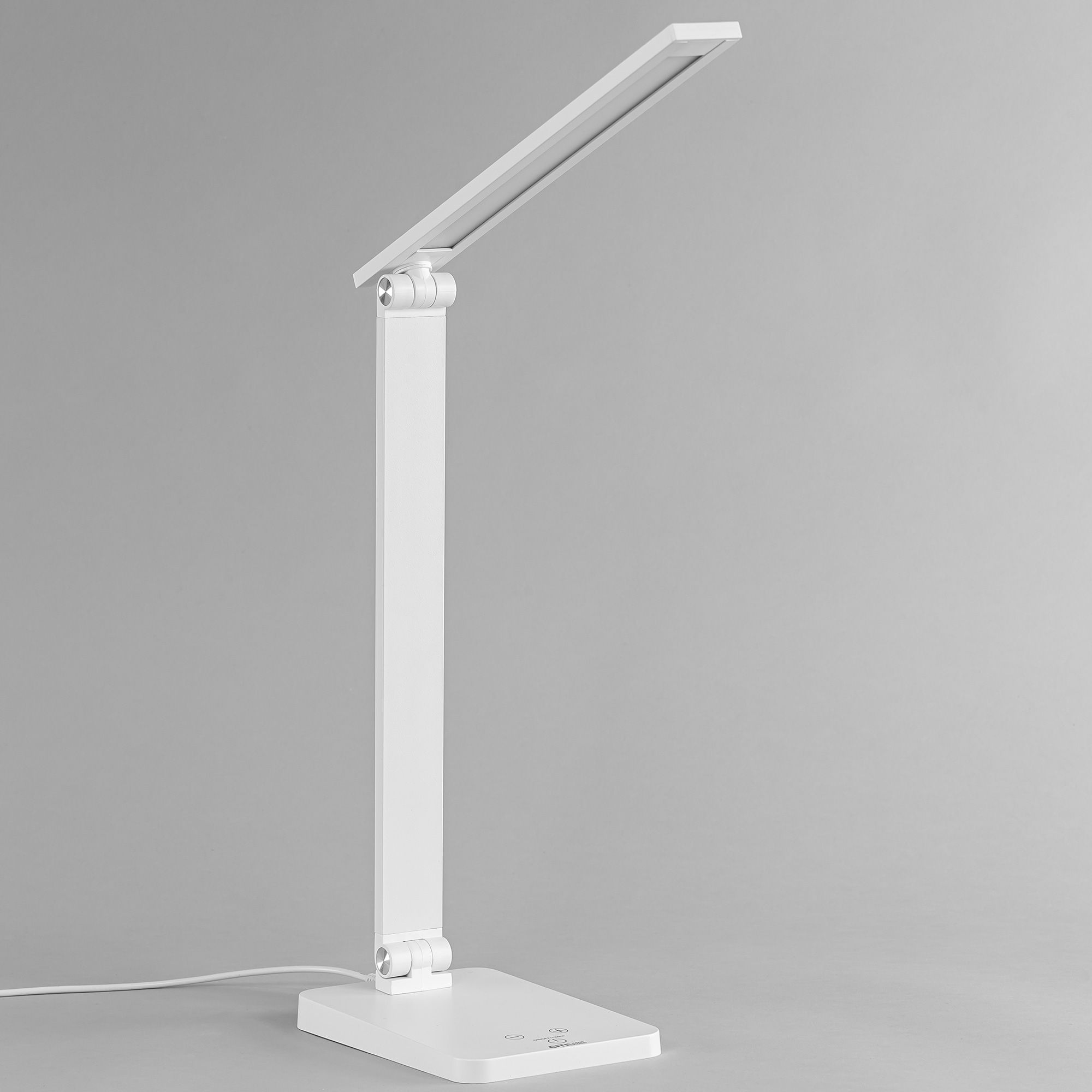 Citilux Ньютон CL803080 Настольный светильник с диммером Белый арт. 88870