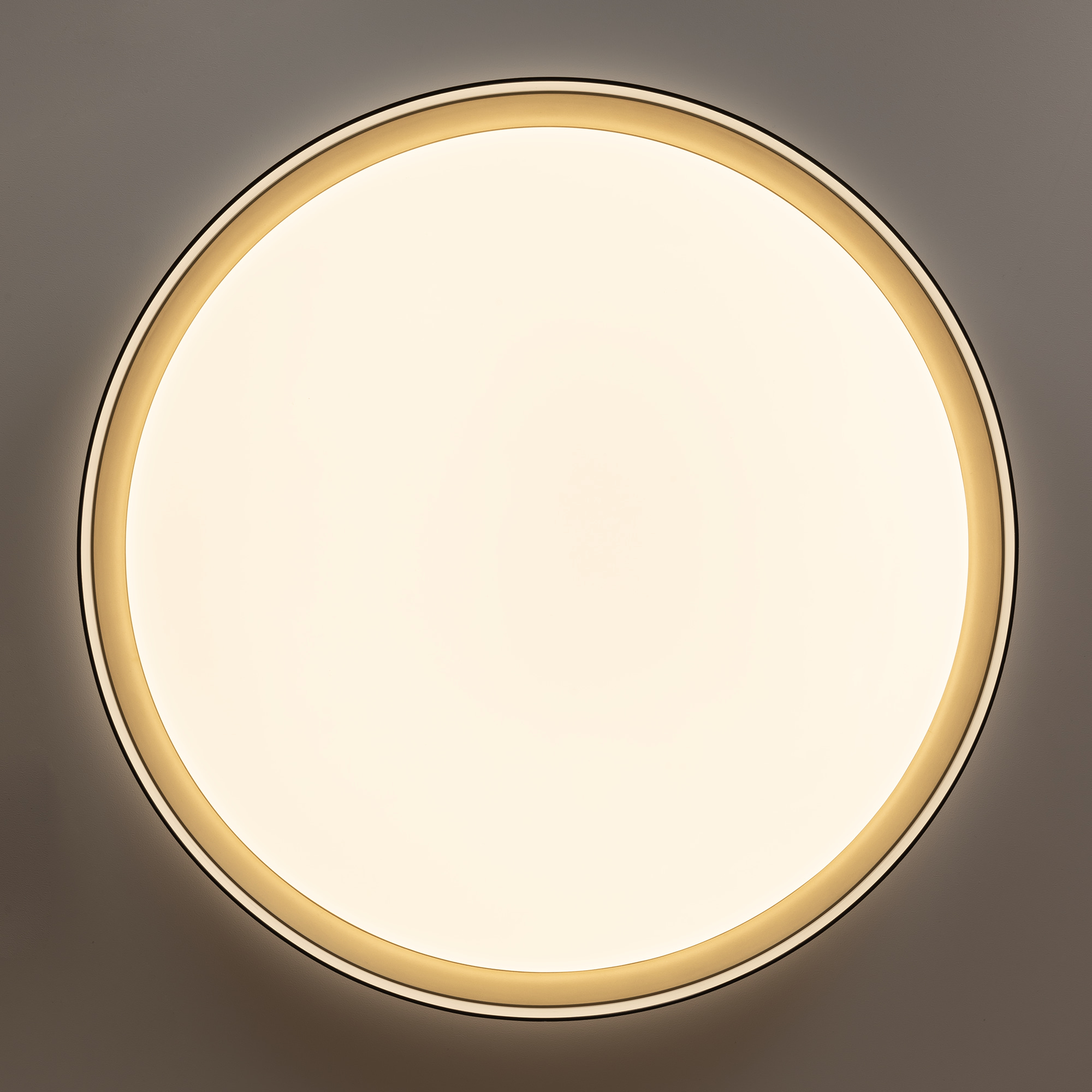 Citilux BOSS CL751451G LED RGB Светильник с пультом Чёрный с Золотом арт. 89179
