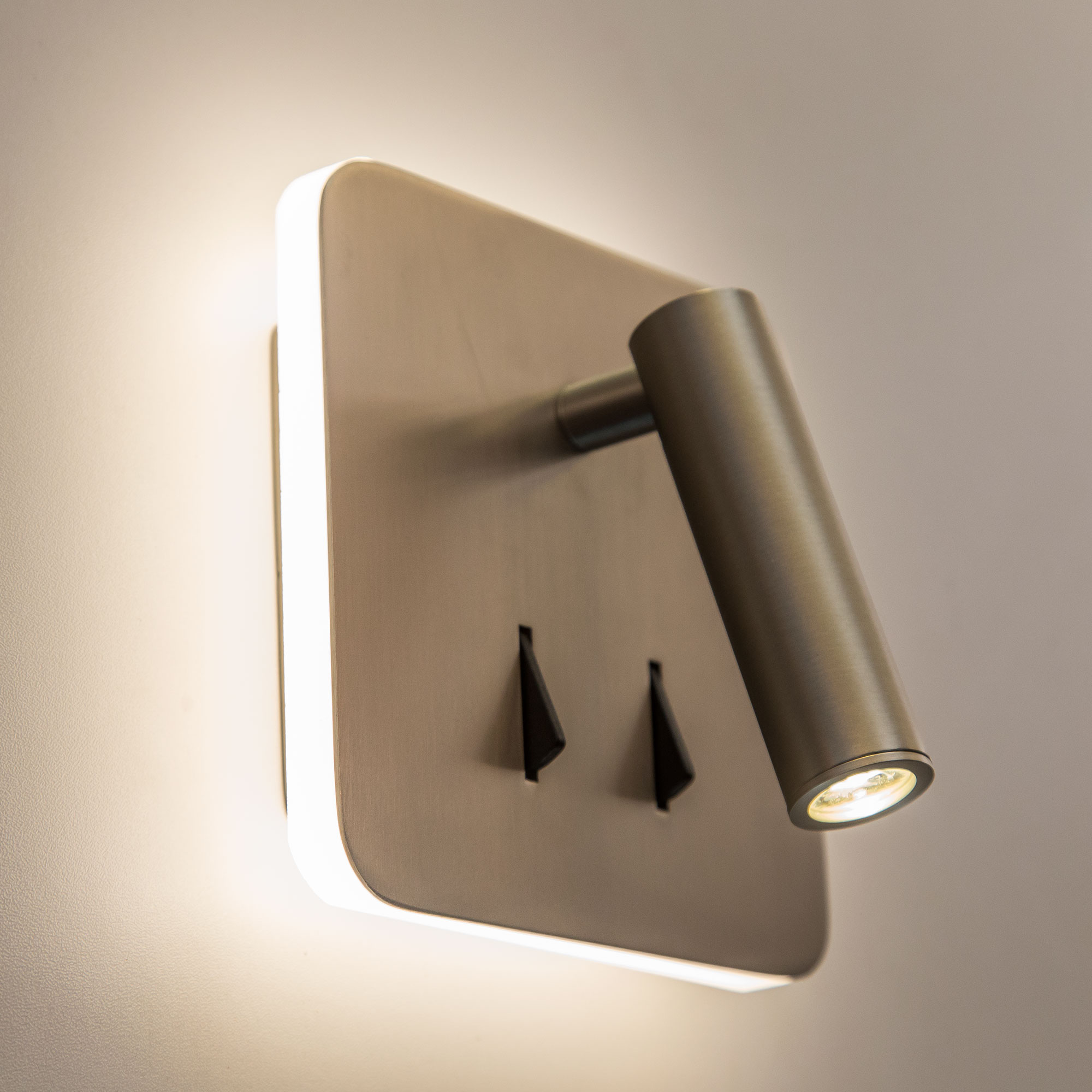 Citilux Декарт CL704422 LED Бра с выключателем Матовый Хром арт. 88083