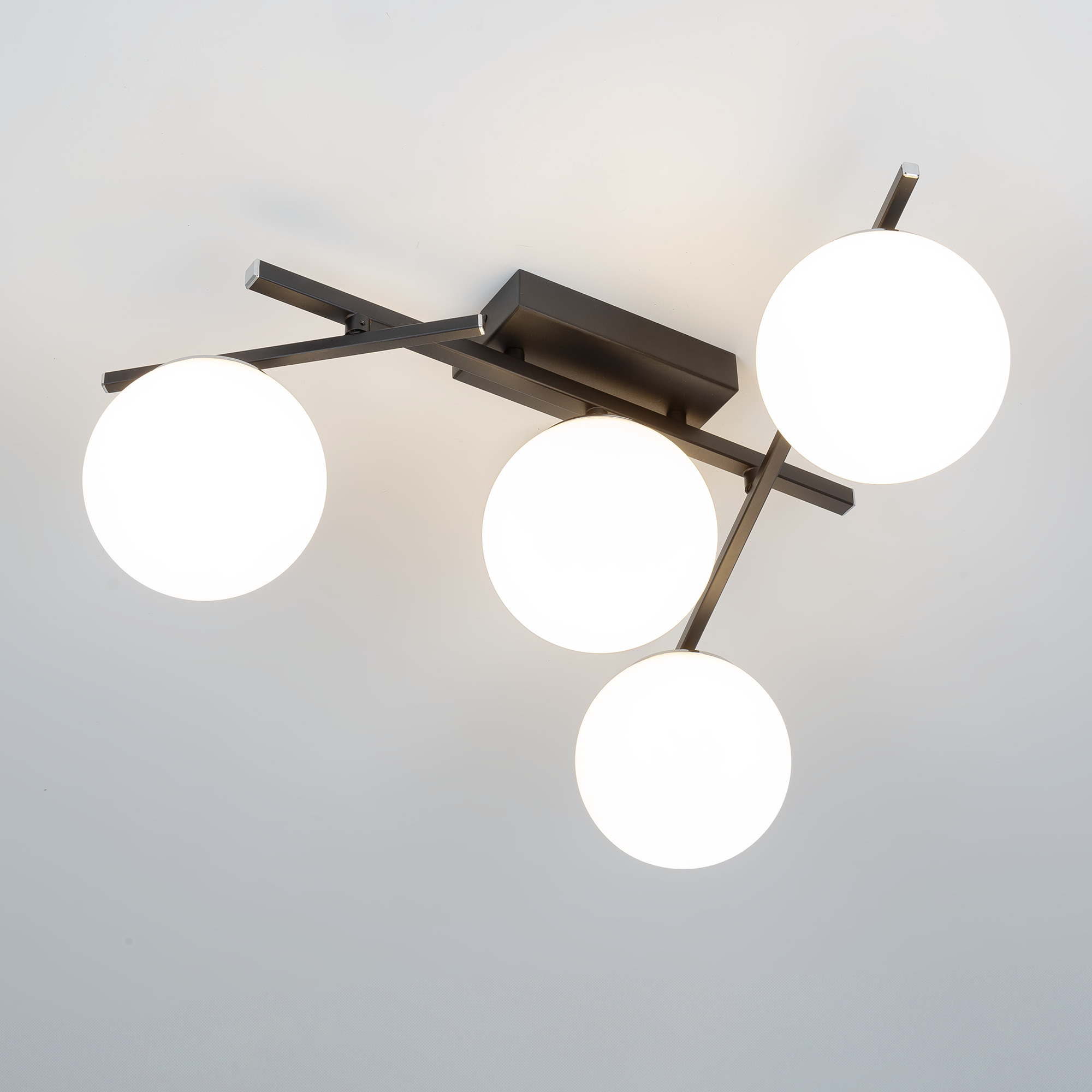 Citilux DORSY CL223142 LED Люстра поворотная Чёрная арт. 89405