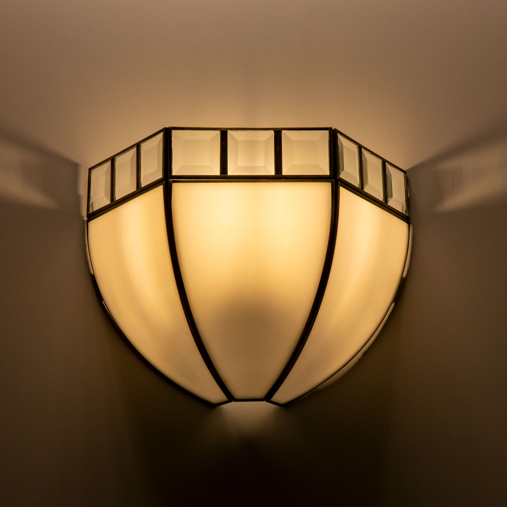 Citilux Шербург-1 CL440312 Бра витражное Бронза арт. 88148