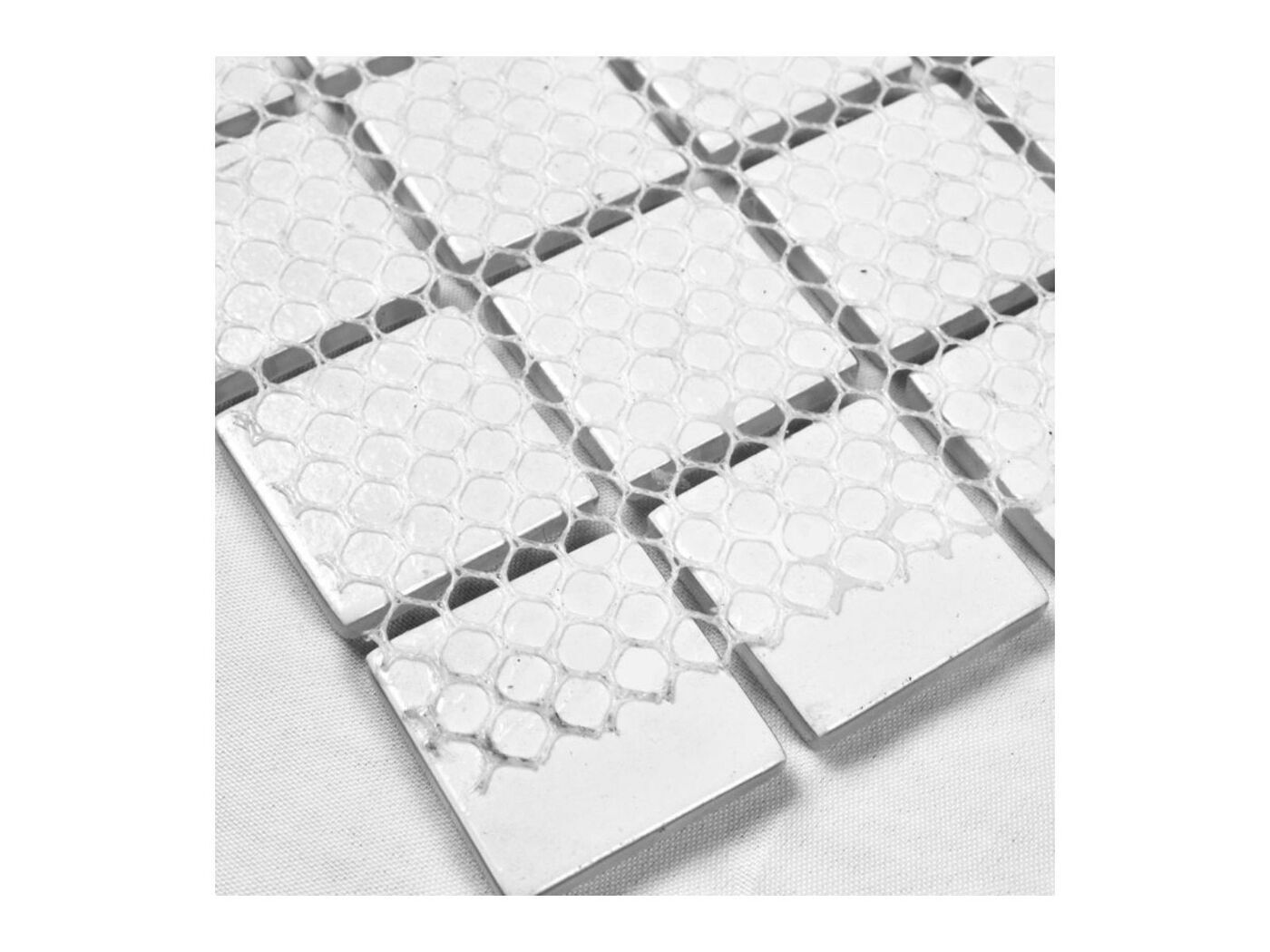 CRYSTAL Super White Glossy (2.5x2.5x0.4) 29.8x29.8 арт. 48170