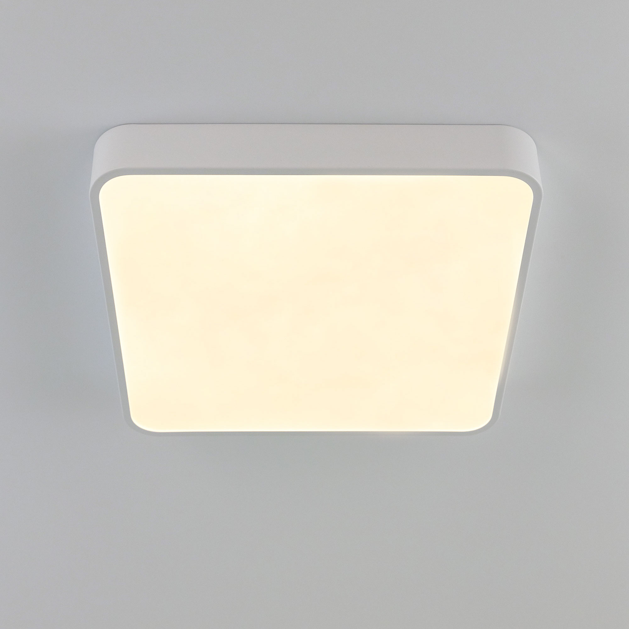 Citilux Купер CL724K70G0 LED RGB Светильник с пультом Белый арт. 88832