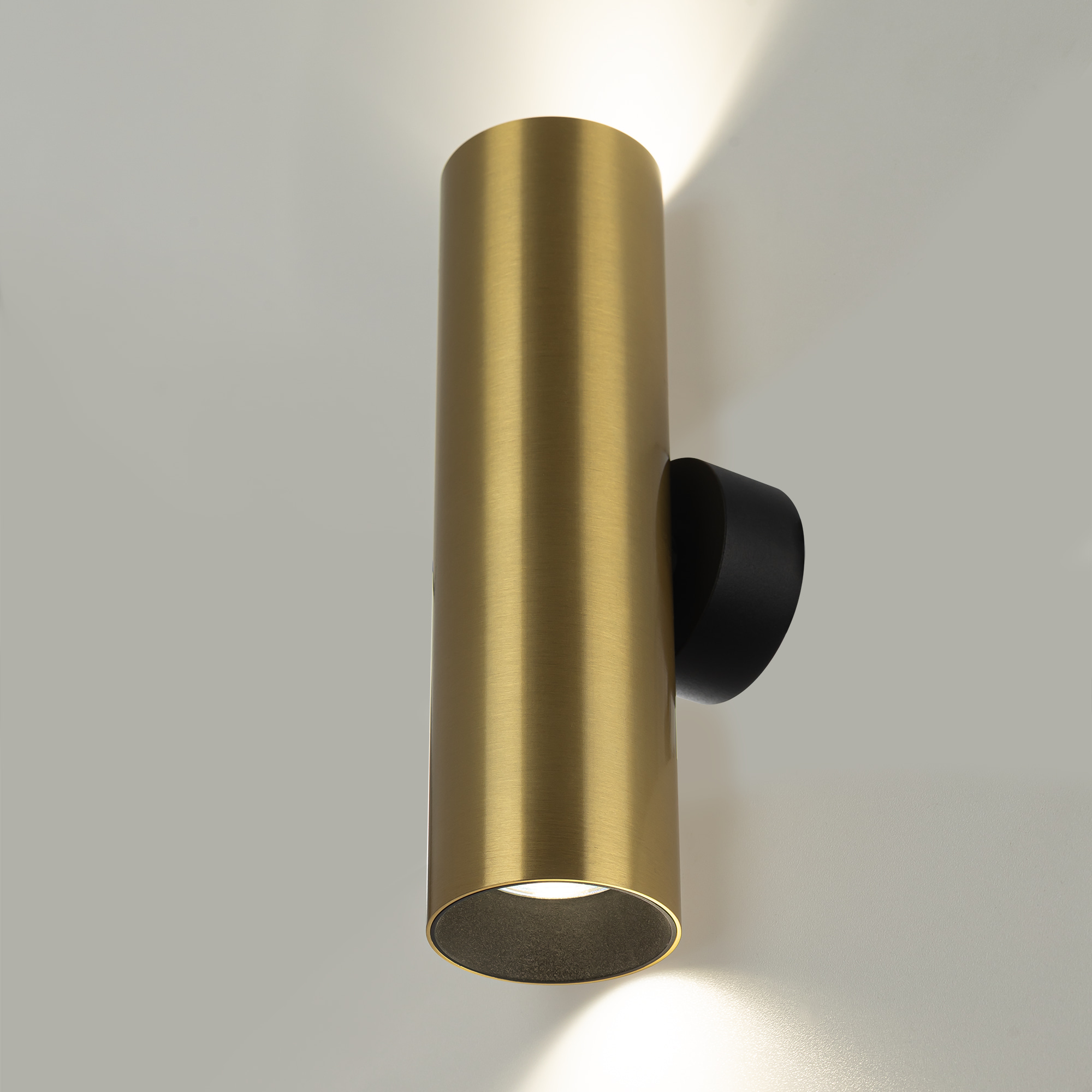 Citilux AXEL CL512322 Настенный светильник Латунь арт. 89800
