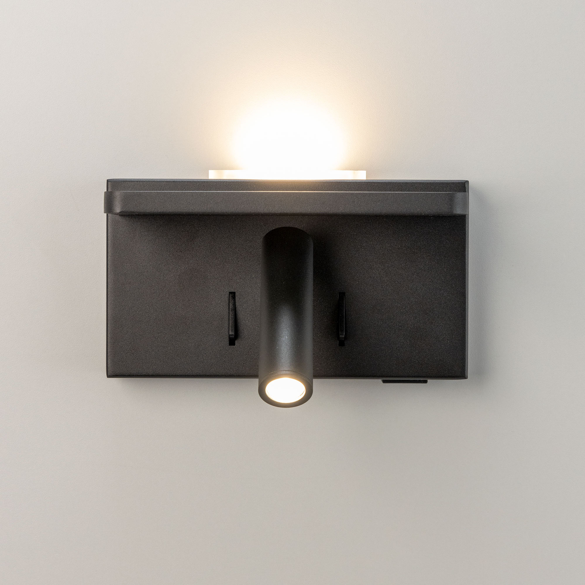 Citilux Декарт CL704371 LED USB QI Светильник поворотный Чёрный арт. 88825