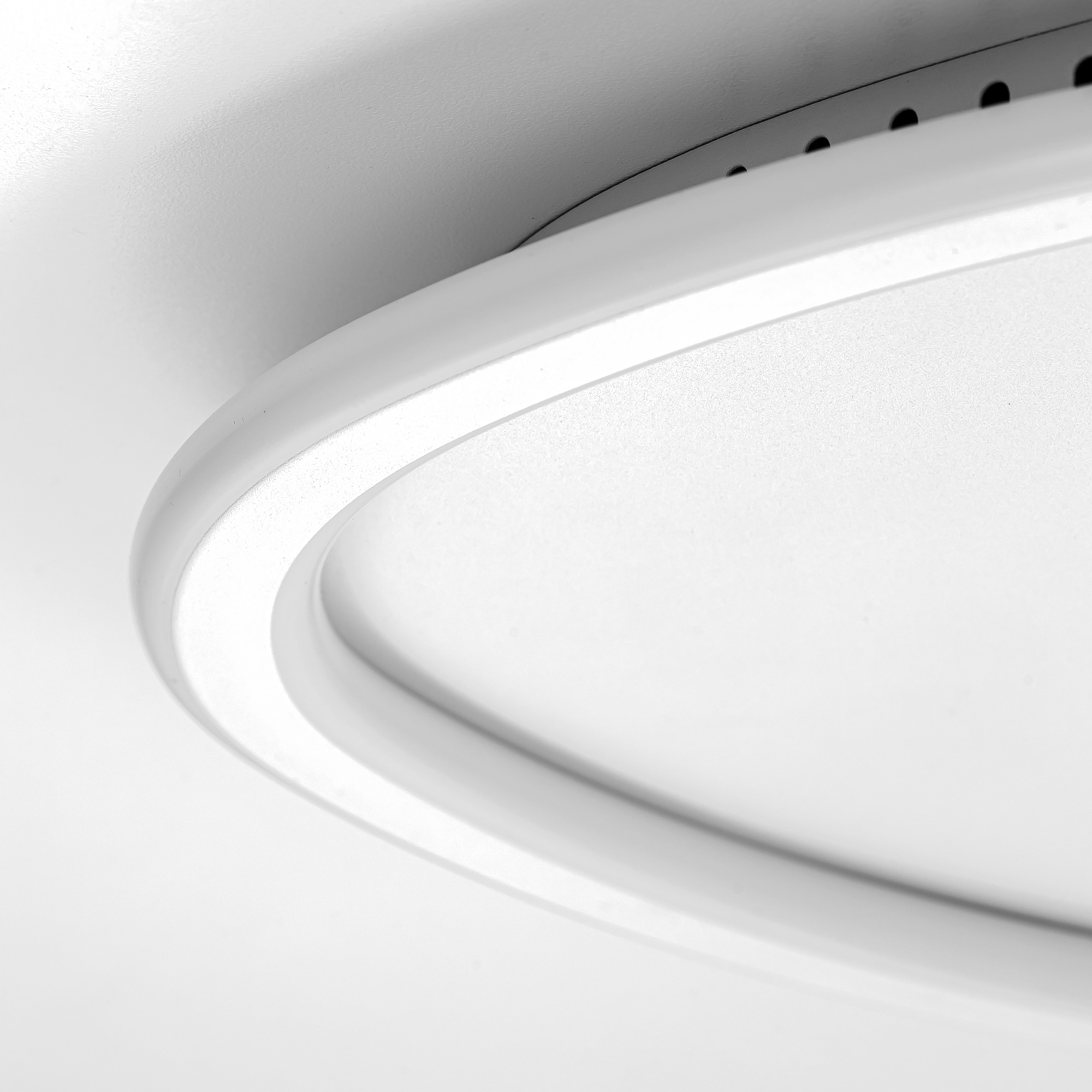 Citilux ТRIO CL215B250E LED RGB Люстра с пультом Белая арт. 89330