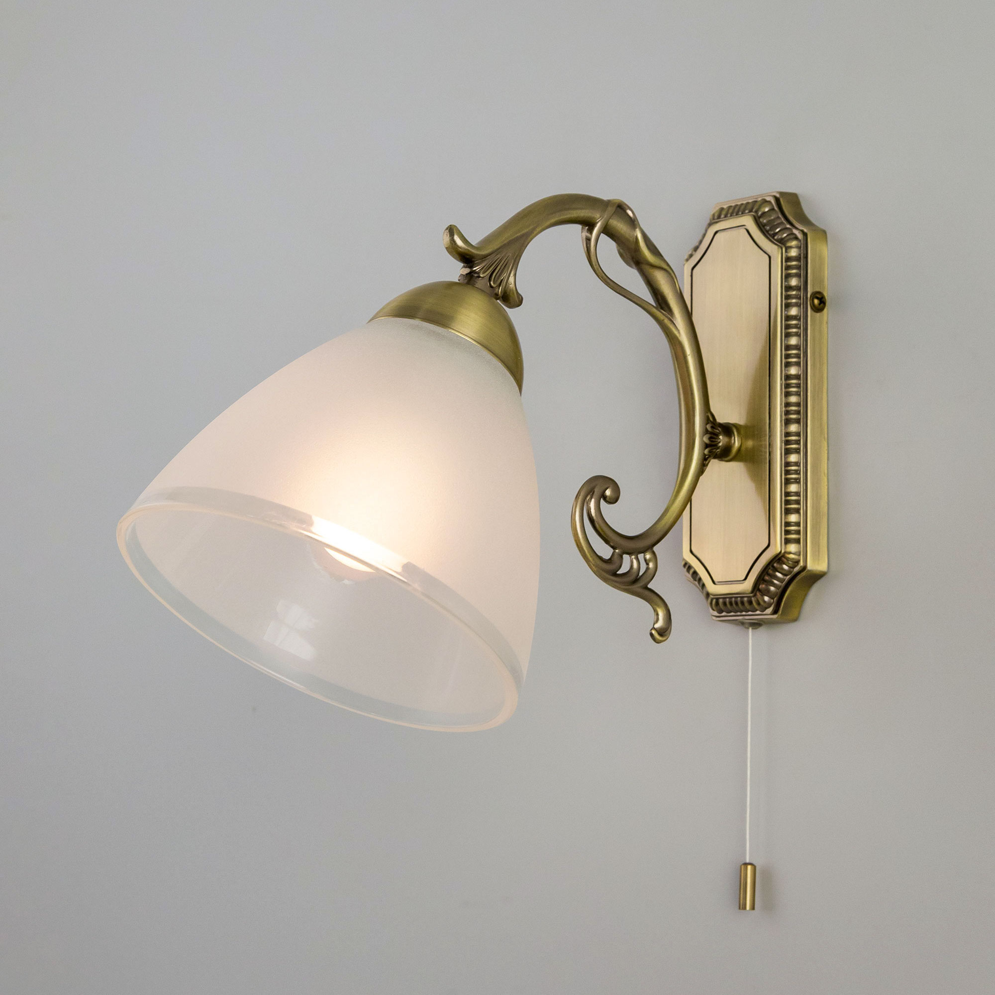 Citilux Латур CL413411 Бра с выключателем Бронза арт. 88690