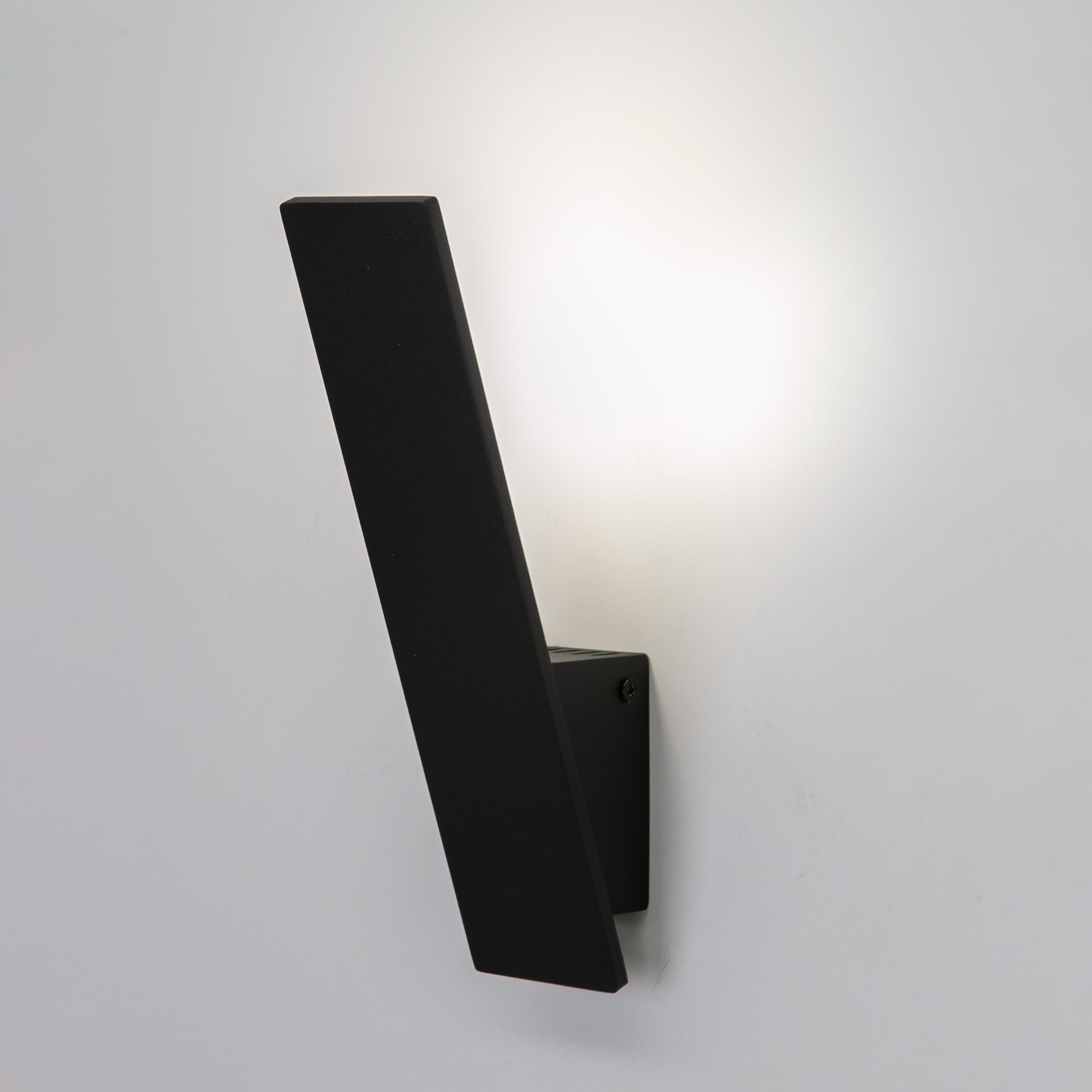 Citilux Декарт-2 CL704021N Бра светодиодное Чёрное арт. 88557