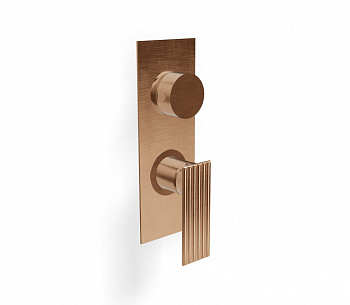 TREEMME IOS Смеситель скрытого монтажа на 2 выхода с переключателем, SZ Brushed rose gold арт. 39480