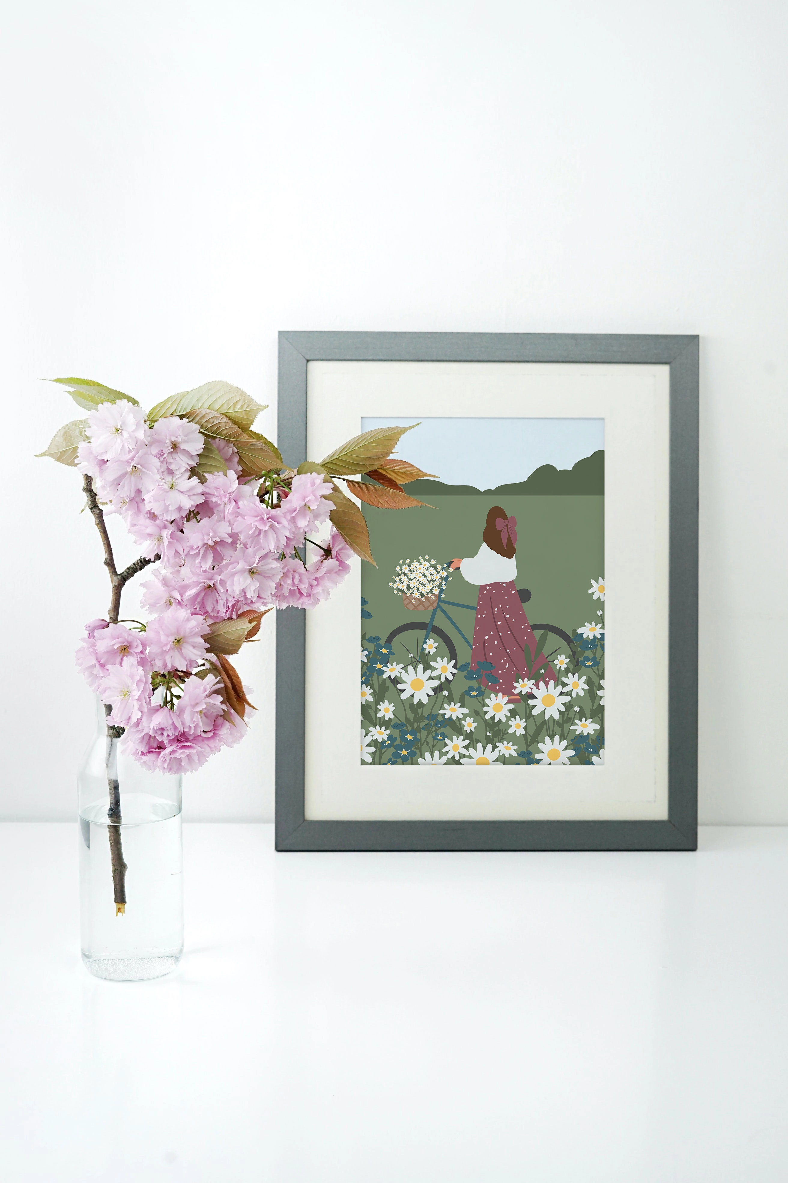 Коллекция иллюстраций с девушками разных национальностей в цветущем лугу - скриншот 7