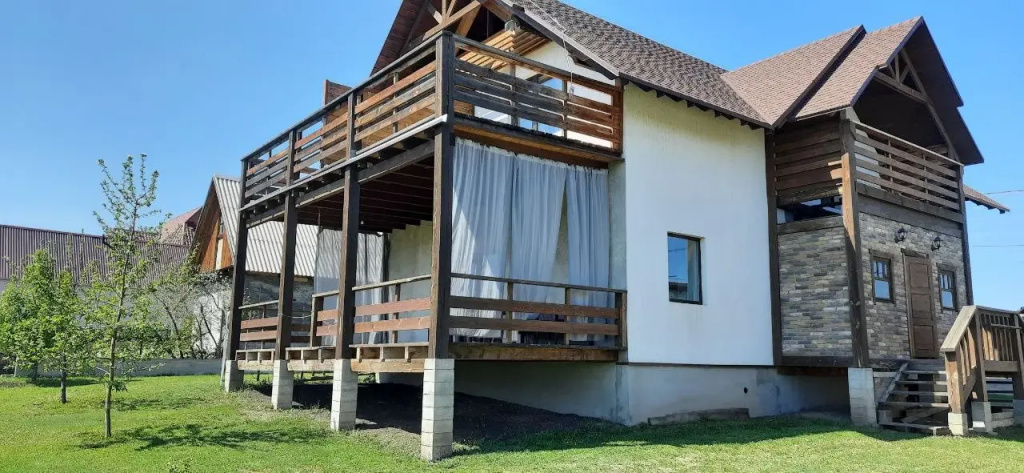Мебелировванные комнаты Townhouse Klenovy