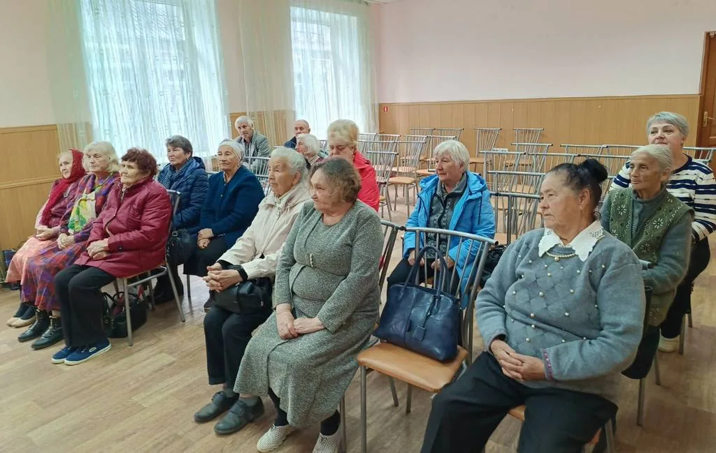 Час отдыха «Пусть будет тёплой осень жизни»