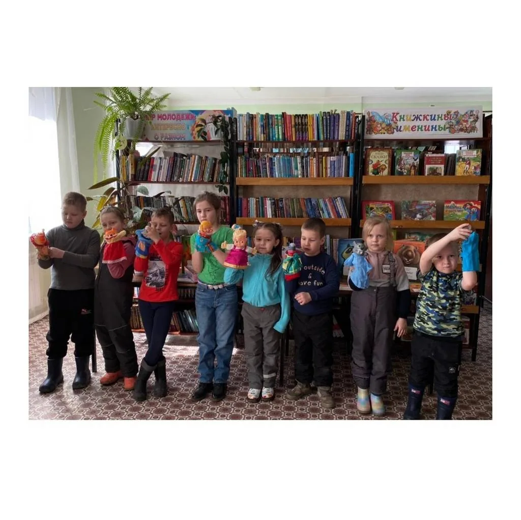 В театр мы играем дружно