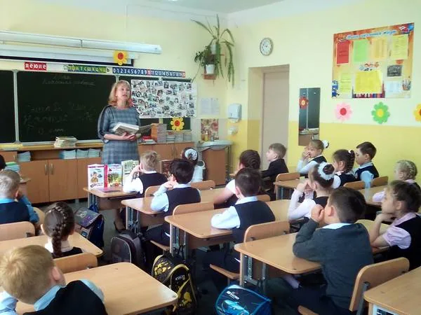 Международная акция «Читаем детям о войне»: Урок истории «Только отважным героям радость Победы дана»