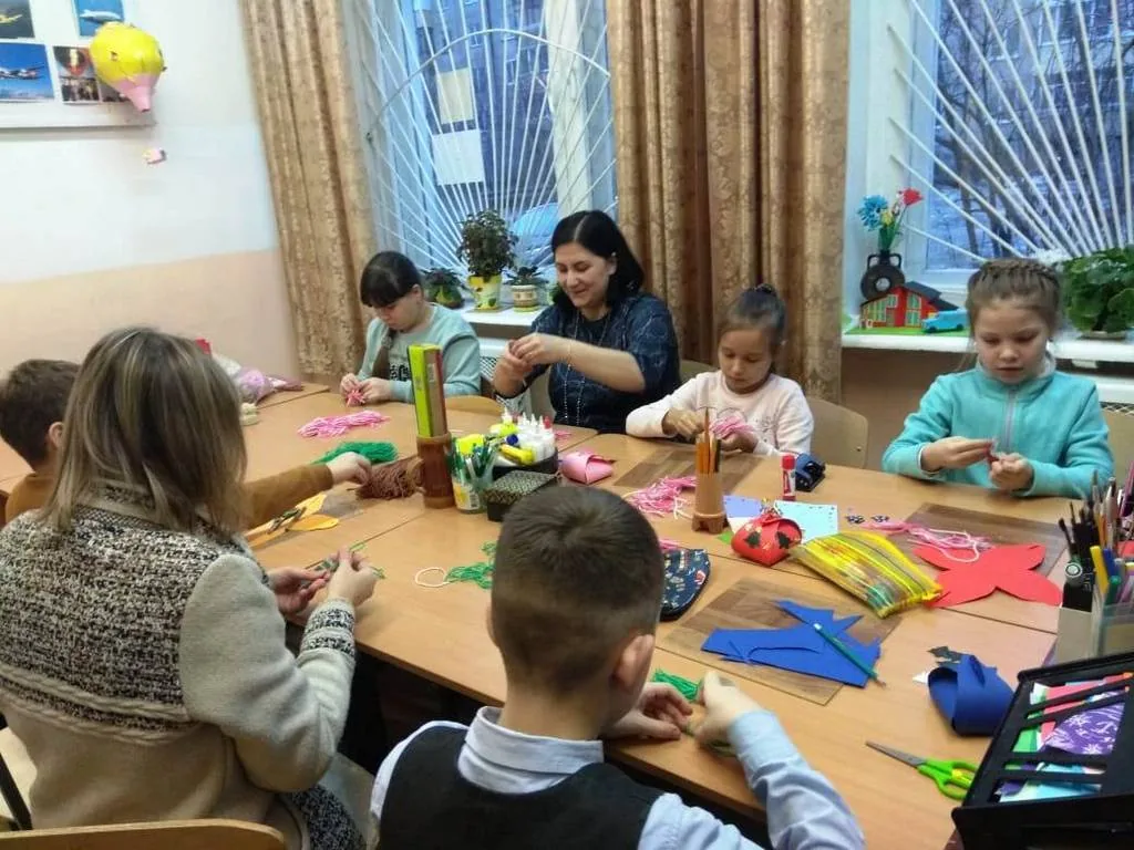 Мастер-класс «Подарок для снеговика» в рамках акции «Книговички»