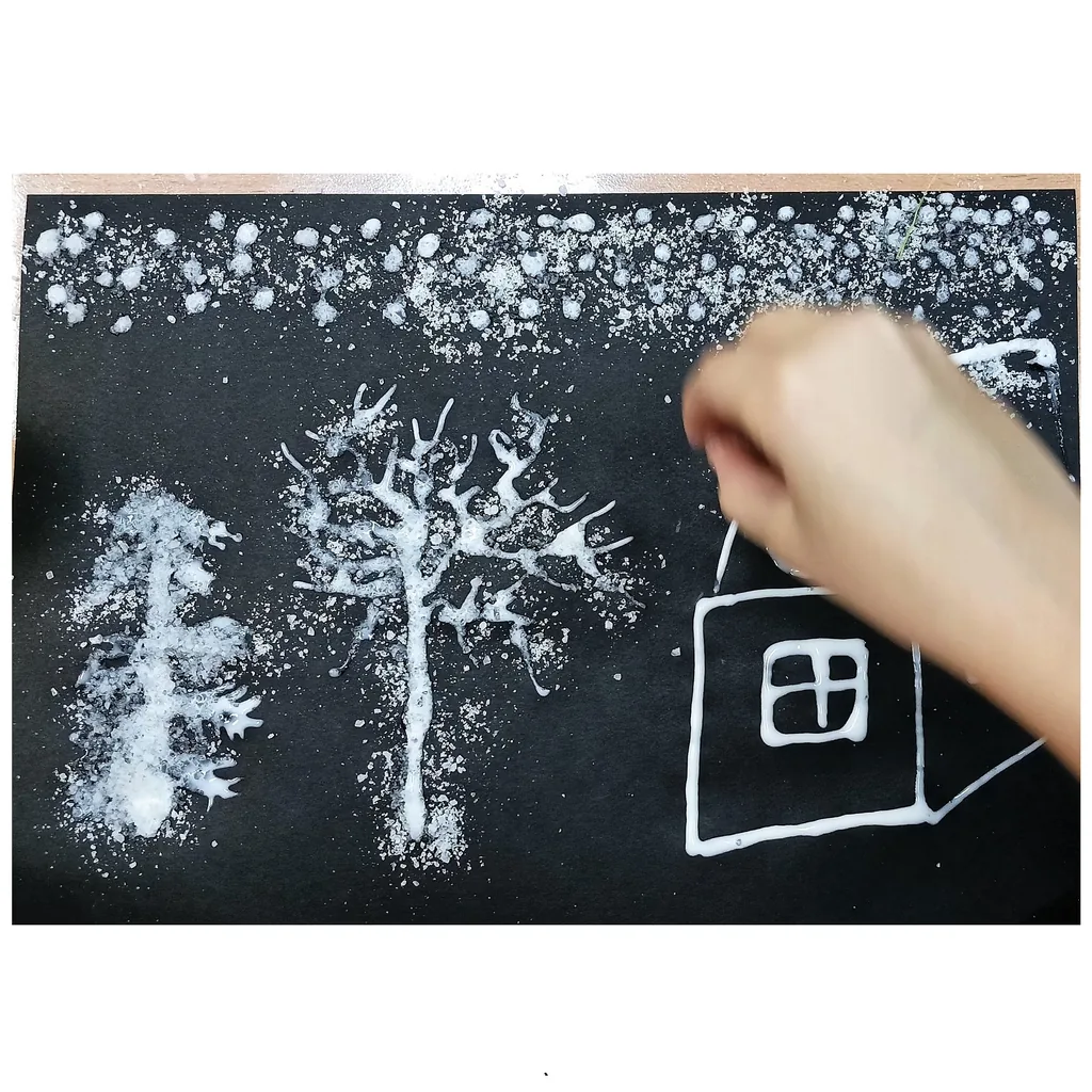 Мастер-класс «Волшебное рисование с солью. Зимняя фантазия»