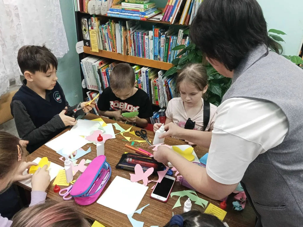 Урок доброты с мастер-классом «Открытка маме в подарок».