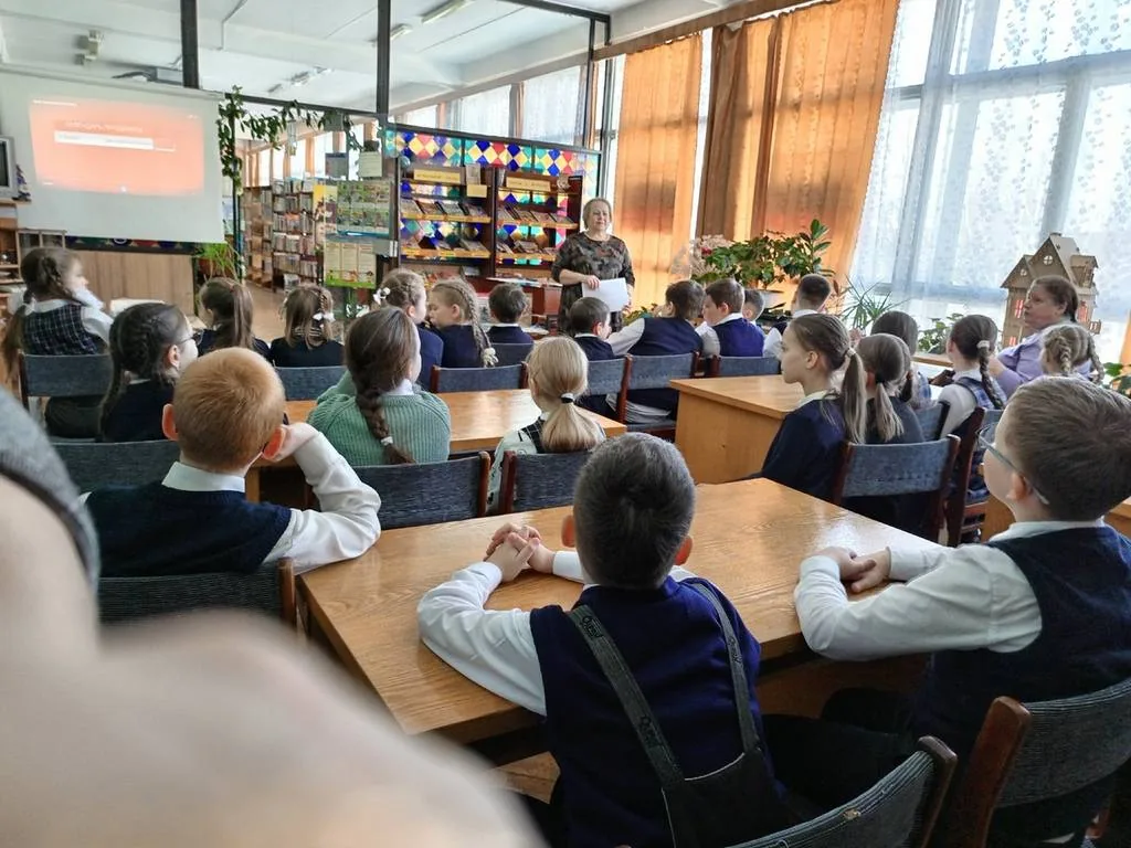 Патриотический час «На страже родной державы»