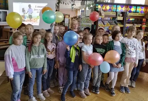 Праздник детства «Счастья и солнца вам, дети!»