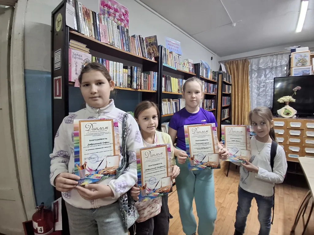 День волонтёров: вклад юных добровольцев в жизнь библиотеки Ширяйково