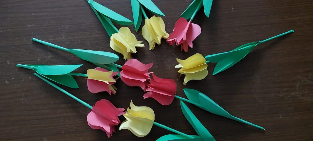 Кружок "Золотые ручки". Букет тюльпанов