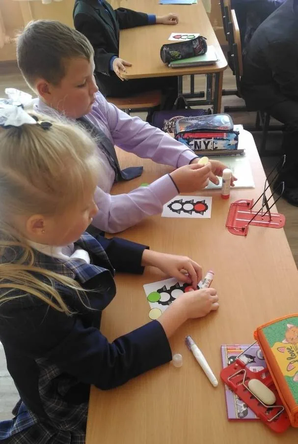 Познавательно-игровая программа «В стране дорожных знаков»