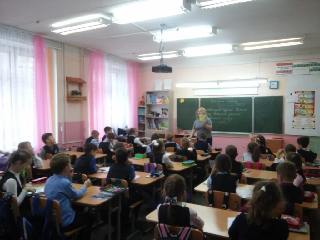 Краеведческий сундучок «Сказочные истории Сергея Коробейникова»