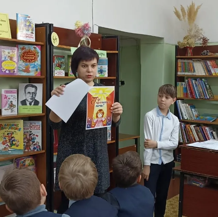 Литературный час "Валентин Колумб - поэт марийского края"