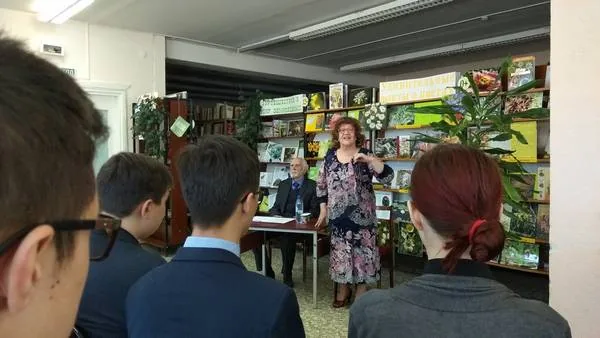 Жизнь в зеркале сцены