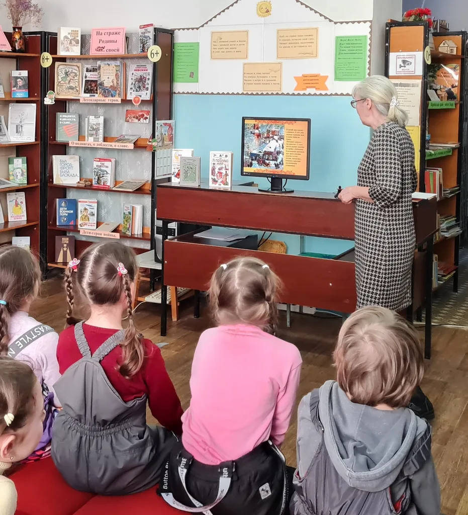 Игровой час «Масленица идёт, блины и забавы несёт»