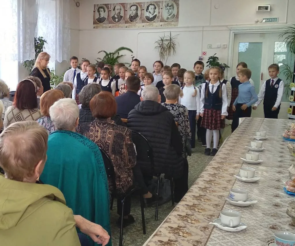 У вас мы учимся теплу и мудрости души…