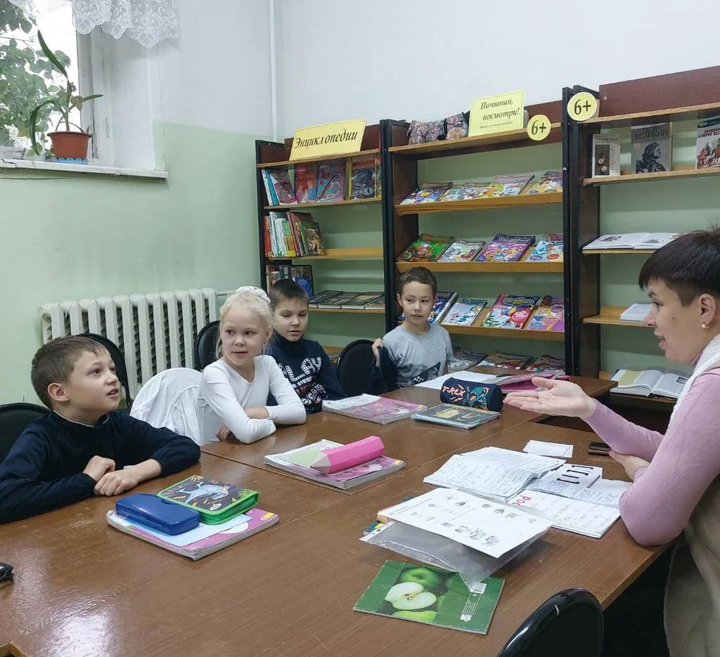 Лингвистическом кружке «Happy Friends». Урок-повторение «Моя любимая еда»