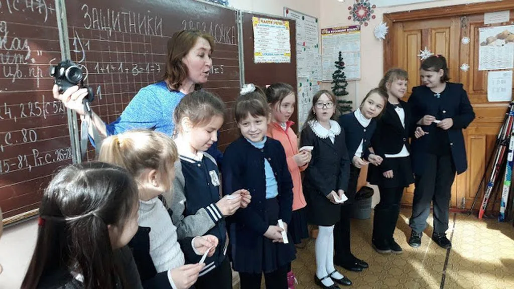 Игра-соревнование "Мы чтим подвиги наших дедов и отцов"