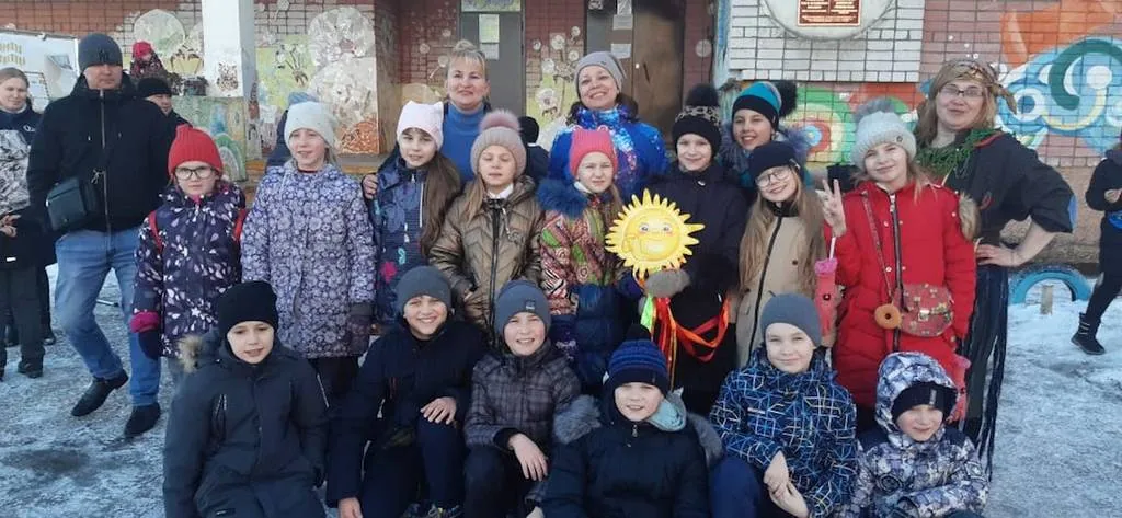 Масленица весела, всех на праздник позвала!