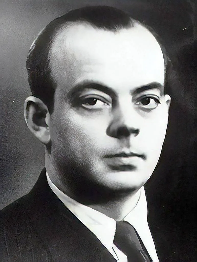 Рыцарь неба: к 120-летию со дня рождения писателя и летчика Антуана де Сент-Экзюпери