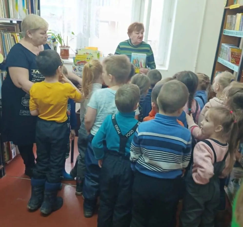Экскурсия в библиотеку «Библиотека, книжка, я – вместе верные друзья»