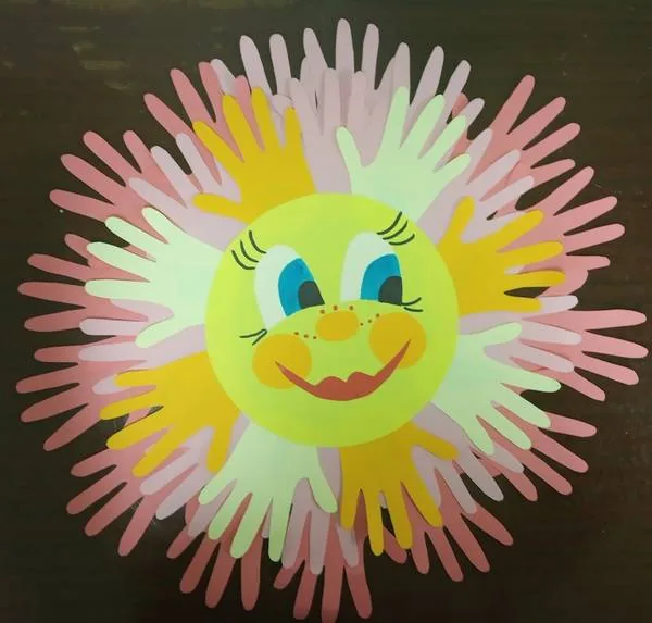 Мастер-класс "Солнце из ладошек"