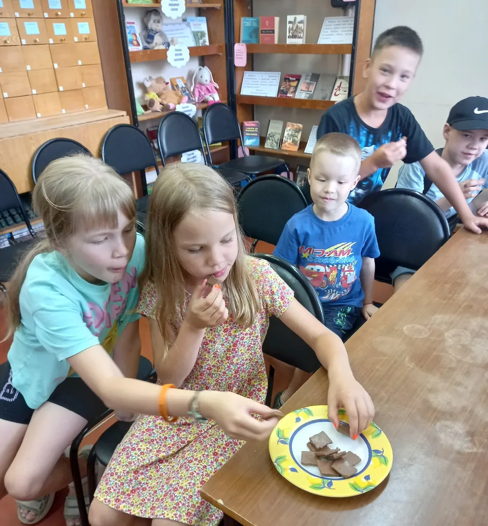 Забавы сладкоежек "Шоколаду каждый рад, все мы любим шоколад!"