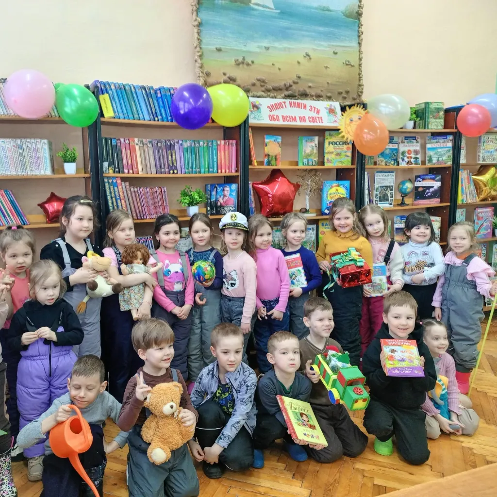 В 2026 году исполнилось 83 года Неделе детской и юношеской книги!