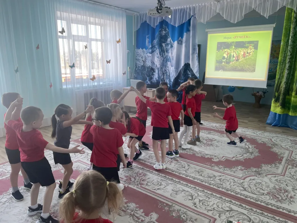 Сундучок сказок: «К истокам фольклора России»