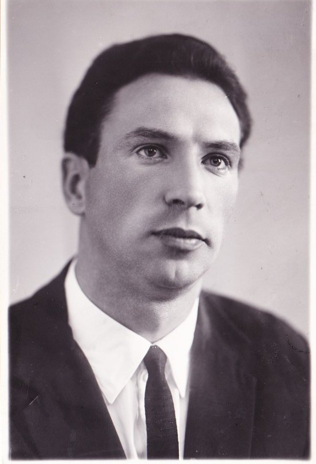 Ефремов Виктор