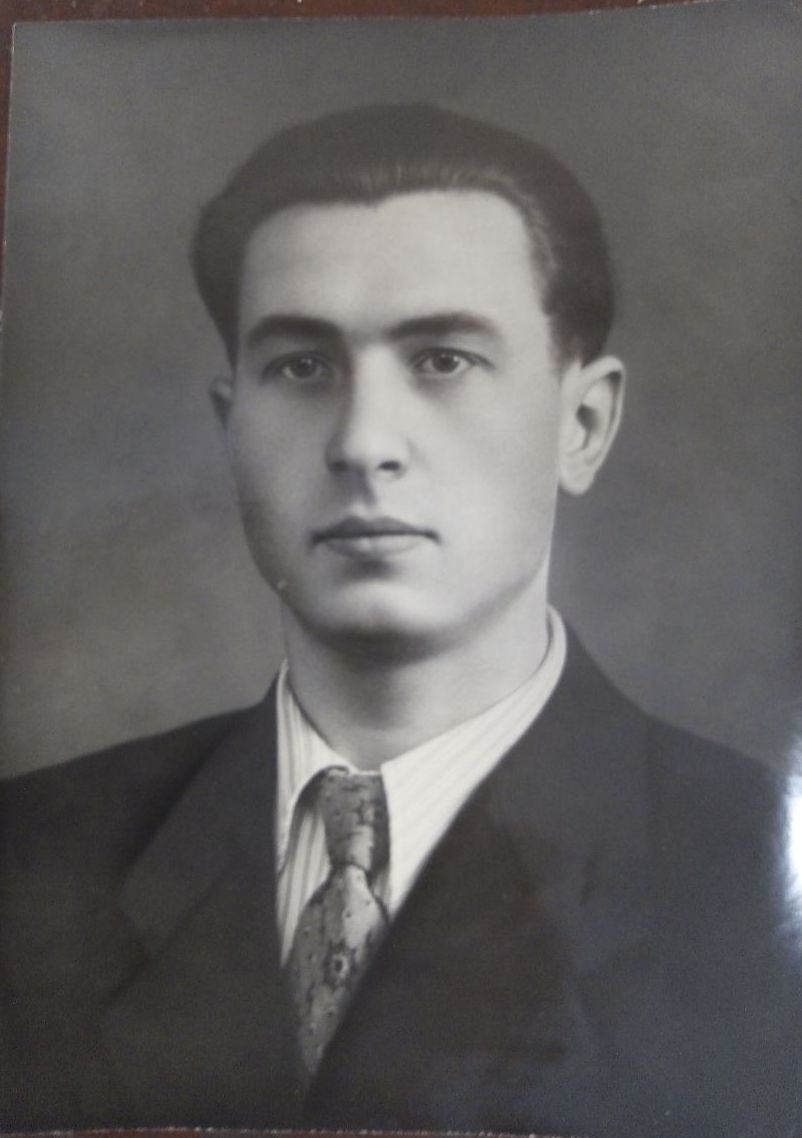 Дегтярев Юрий