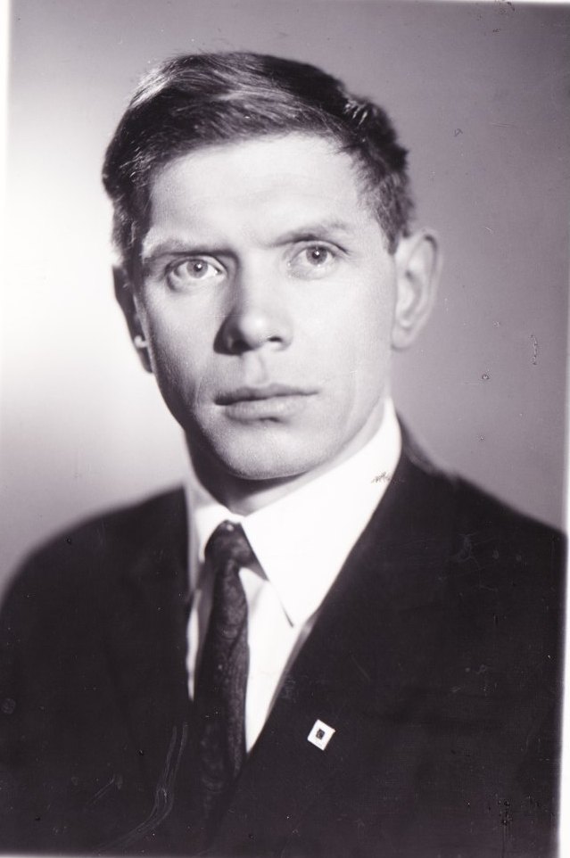 Желваков