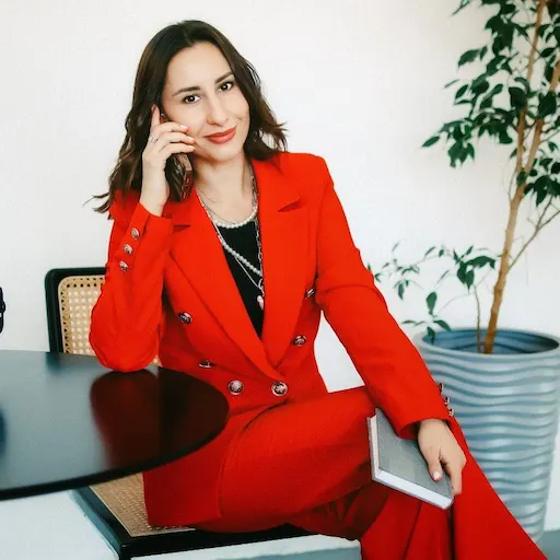 Кристина Ефремова — psychologist online at Mental Code
