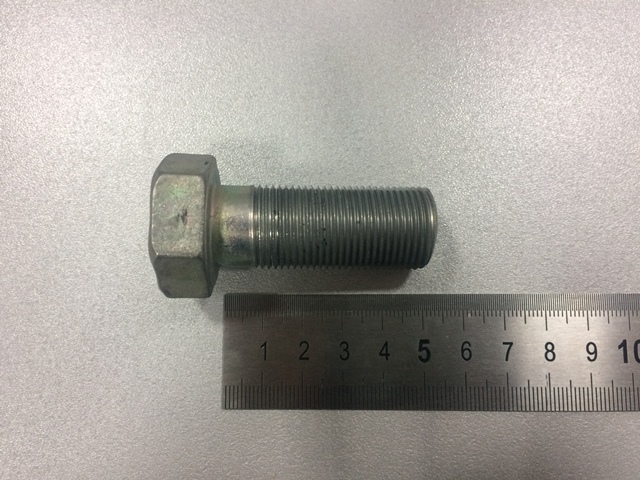 болт м20х1,5х50 крепления цапфы