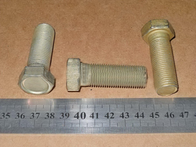болт м16х1.5-6пх45