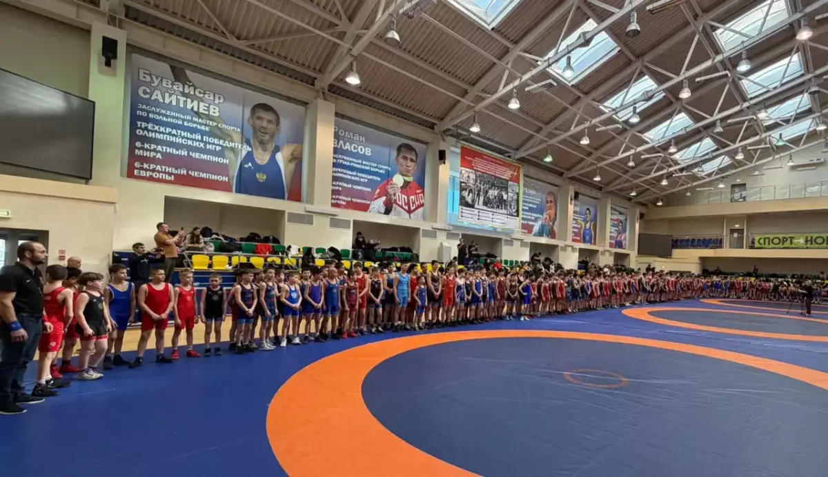 Соревнования по греко-римской борьбе в честь триумфального выступления сборной команды СССР