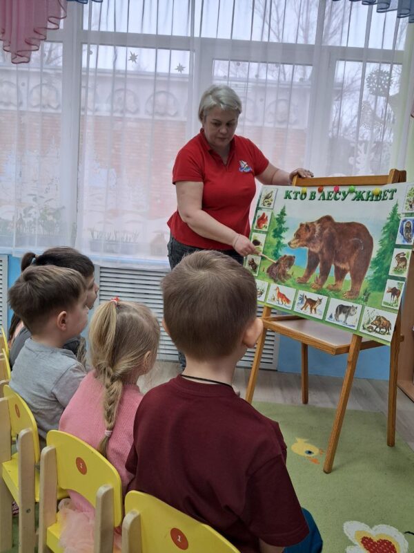 Маленькие фантазёры отправились в удивительное путешествие прямиком в берлогу!